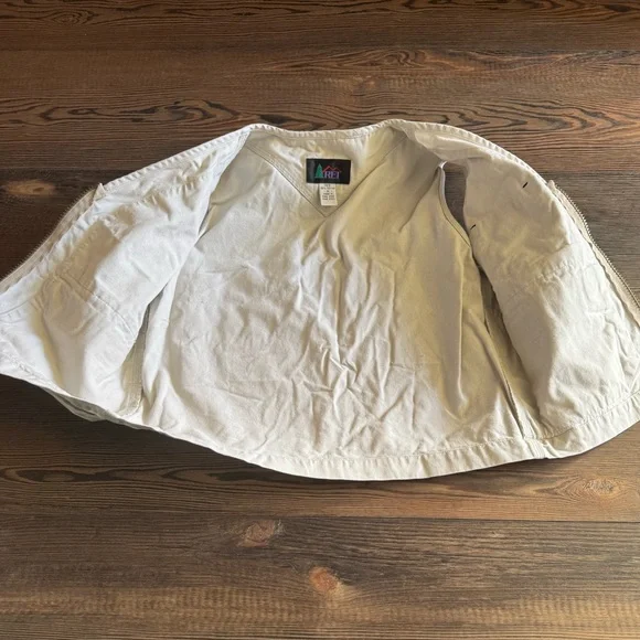 REI Kids Vest - Picture 3 of 5